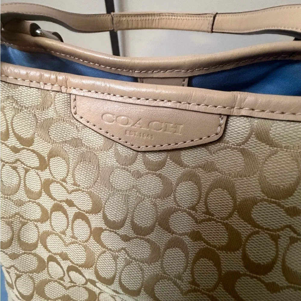 Coach Tan and Blue Shoulder Bag#F26130
